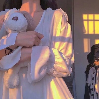 柏婷娜小姐国语